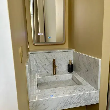 Otentik Art Deco *